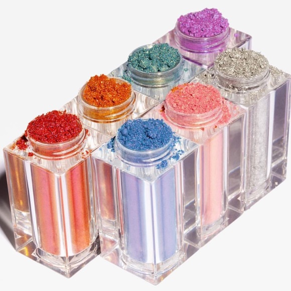 KKW Beauty “High Key” Flashing Lights Loose Powder - Picture 5 of 12